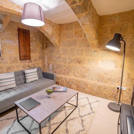 Carmelita Maisonette La Valette Extérieur photo