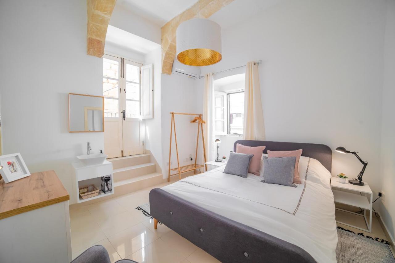 Carmelita Maisonette La Valette Extérieur photo