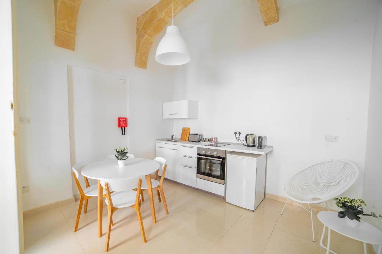Carmelita Maisonette La Valette Extérieur photo