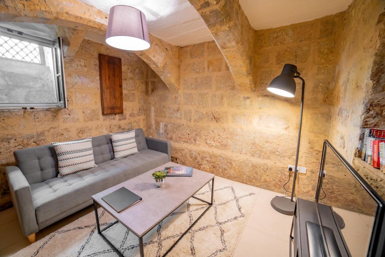 Carmelita Maisonette La Valette Extérieur photo