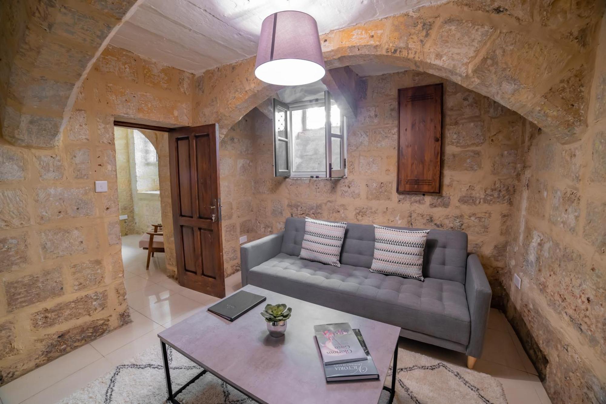 Carmelita Maisonette La Valette Extérieur photo